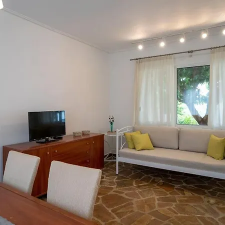 Casa Angelika, Karystos, Evia *